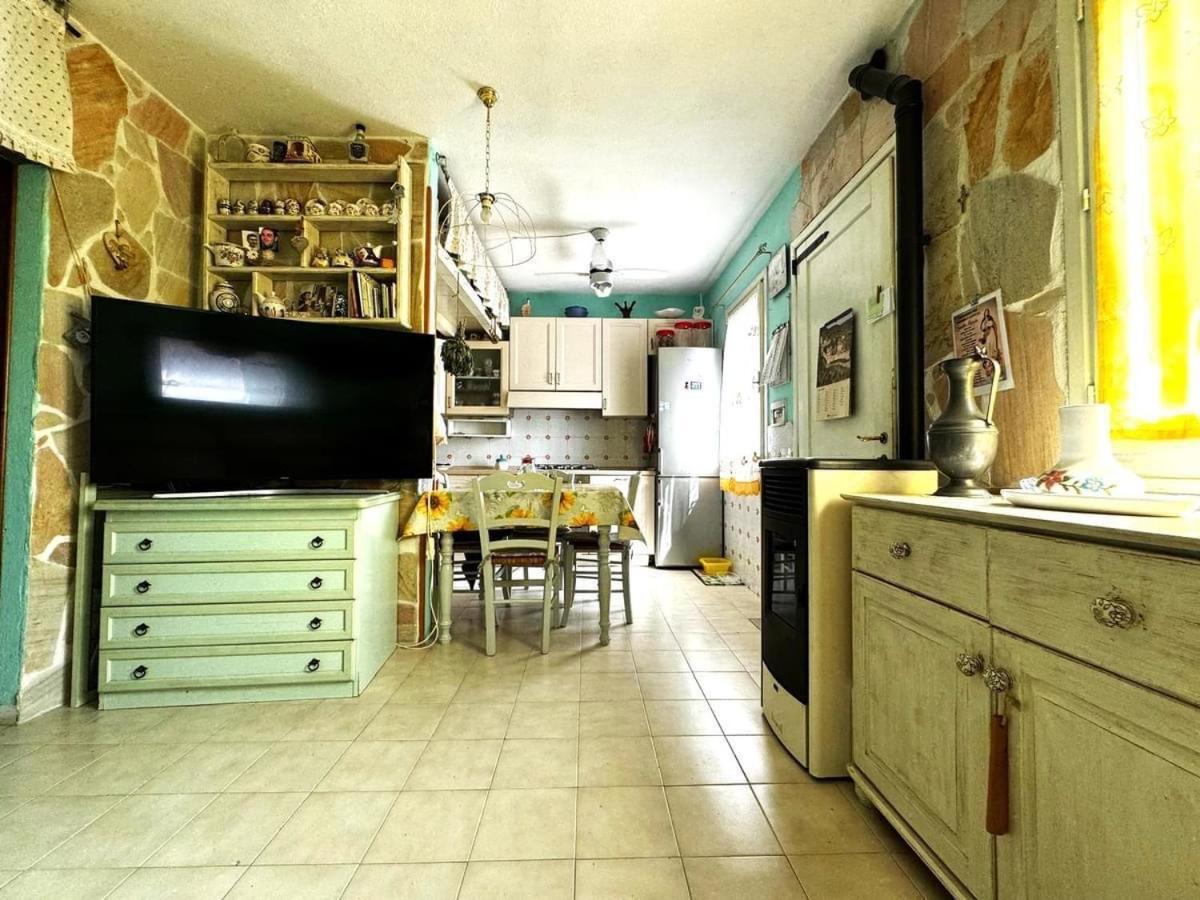 Appartamento Peter'S House Olbia Esterno foto